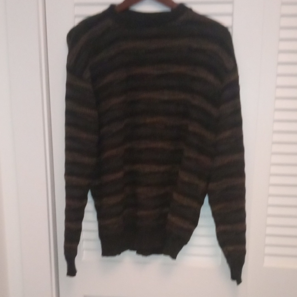 Haggar Men's Black and Brown Striped Crewneck Sweater